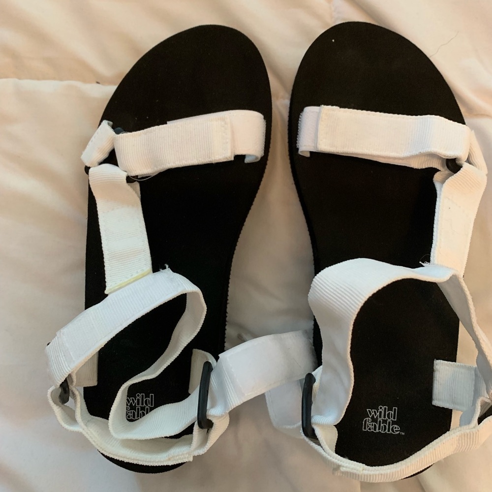 Wild Fable platform foam Sandles